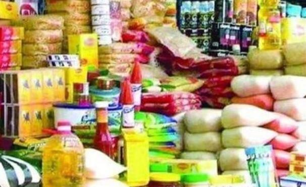 إعدام مواد غذائية فاسدة وإغلاق منشآت مخالفة بالإسكندرية