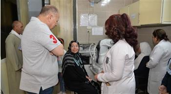   محافظ أسيوط يتفقد أقسام مستشفى الرمد للعيون 