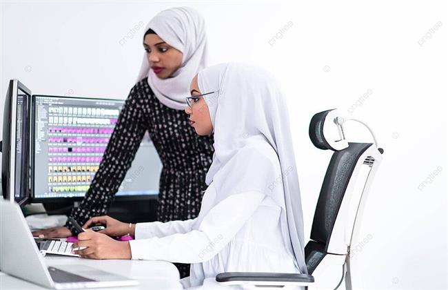 داعية إسلامية: المرأة لها القدرة على إدارة أكثر من عمل في وقت واحد