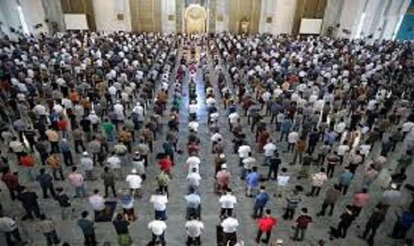 ما هي طريقة الاصطفاف الشرعي في الصلاة؟