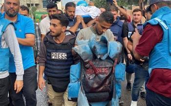   استشهاد صحفي فلسطيني وأفراد من عائلته في قصف إسرائيلي استهدف منزله شرق غزة
