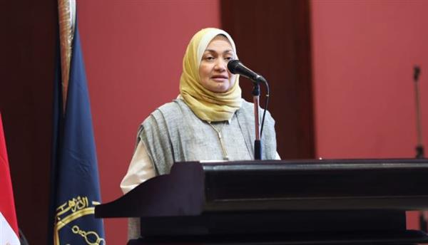 مستشار شيخ الأزهر للوافدين: الأزهر تاريخ ورسالة وقومية ومنارة أكبر من معطيات الأقلام