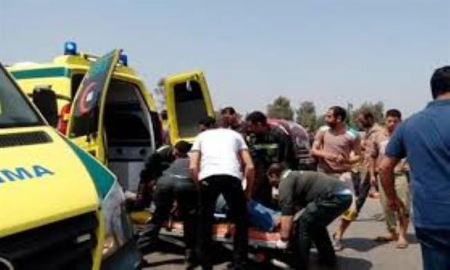 بالأسماء .. إصابة 5 سيدات بينهم طفلة في حادث تصادم بالمنيا