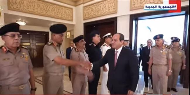 الرئيس السيسي يصل الندوة التثقيفية للقوات المسلحة احتفالا بالذكرى الـ50 لنصر أكتوبر