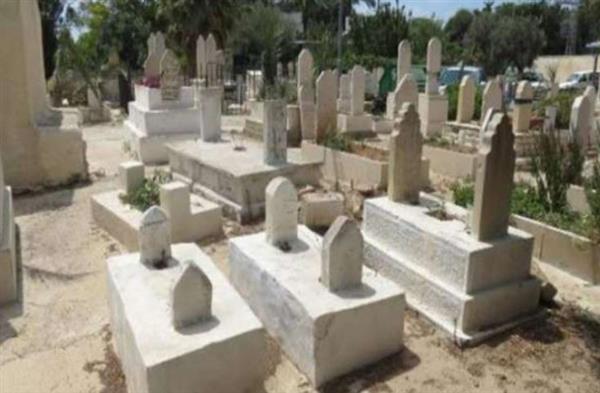 حلال أم حرام.. هل يجوز دفن الرجال مع النساء في قبر واحد؟