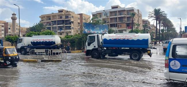 أمطار غزيرة تضرب الأسكندرية