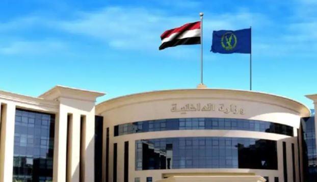 استغاثة من أهالى العياط: «انقذونا من عواميد الإنارة المائلة» 
