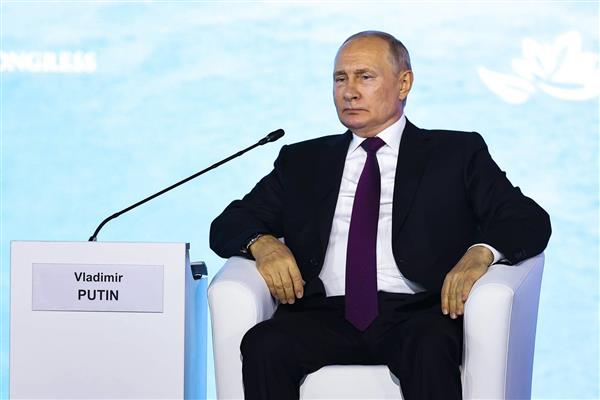 بوتين يلتقى برئيس الوزراء العراقى فى موسكو فى 10-11 أكتوبر