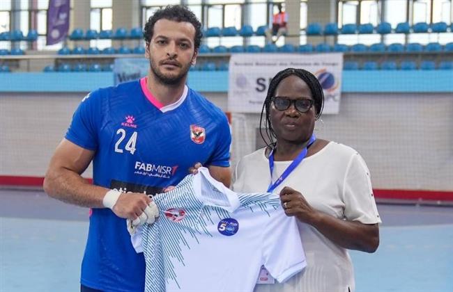 إبراهيم المصري يفوز بجائزة أفضل لاعب في مباراة الأهلي وبي إم سي الكونغولي