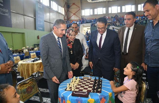 احتفالا بالعيد القومي.. محافظ الغربية يفتتح بطولة الجمهورية الأولى لشطرنج المدارس