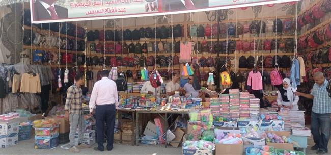 محافظ أسيوط: استمرار تنظيم معارض"أهلاً بالمدارس"