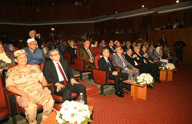 الغربية تحتفل بعيدها القومي 225 بالمسرح الثقافي بطنطا