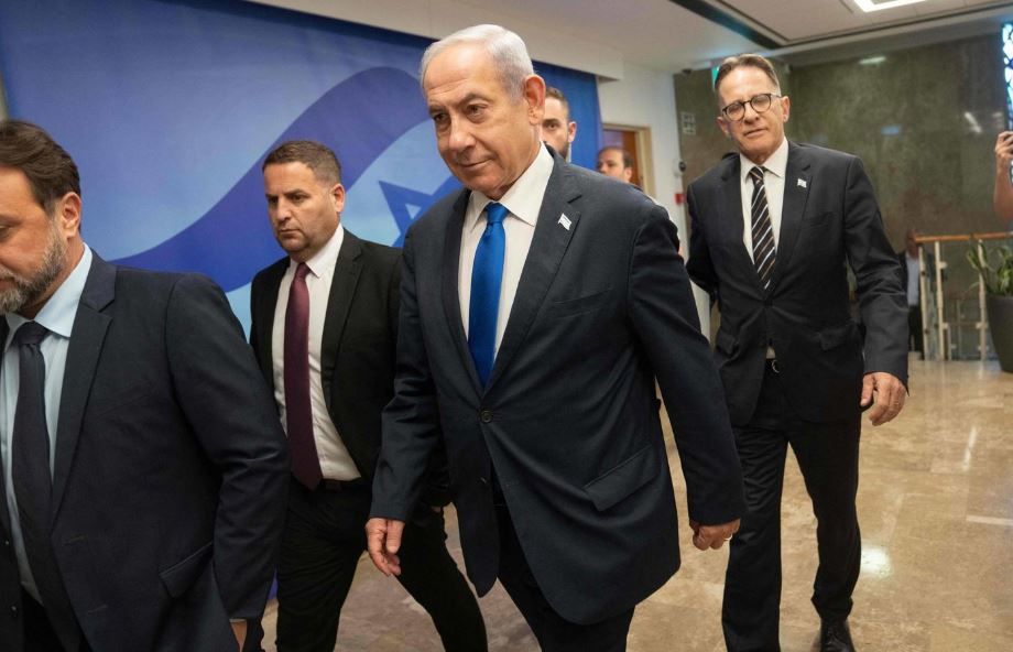 وزير دفاع إسرائيل السابق يشترط مجلسا وزاريا للحرب لا يضم "بن جفير"