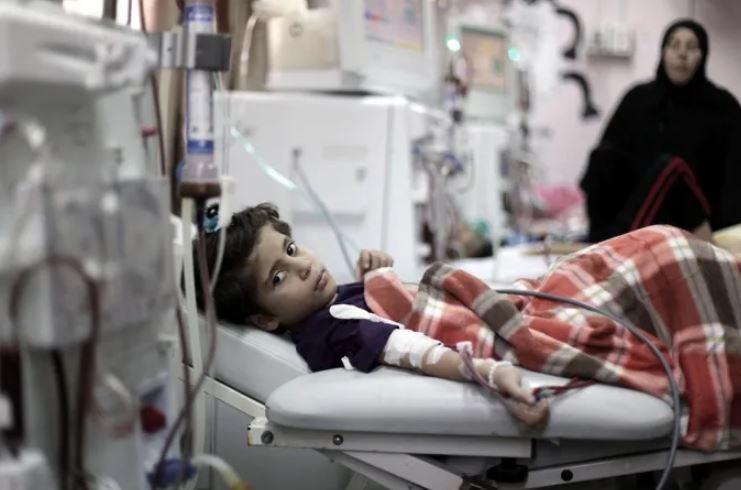 "الصحة الفلسطينية": الاحتلال يتعمد قصف المستشفيات واستهداف الطواقم الطبية في غزة