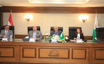 محافظ الجيزة يوجه بحصر المعدات المعطلة وسرعة إصلاحها ورفع كفاءتها