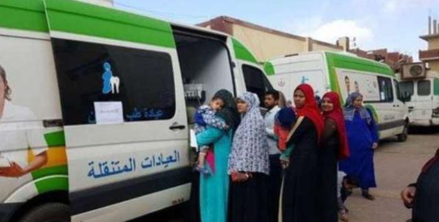 أسوان.. فحص 615 مواطنًا في قافلة طبية بقرية الأمل