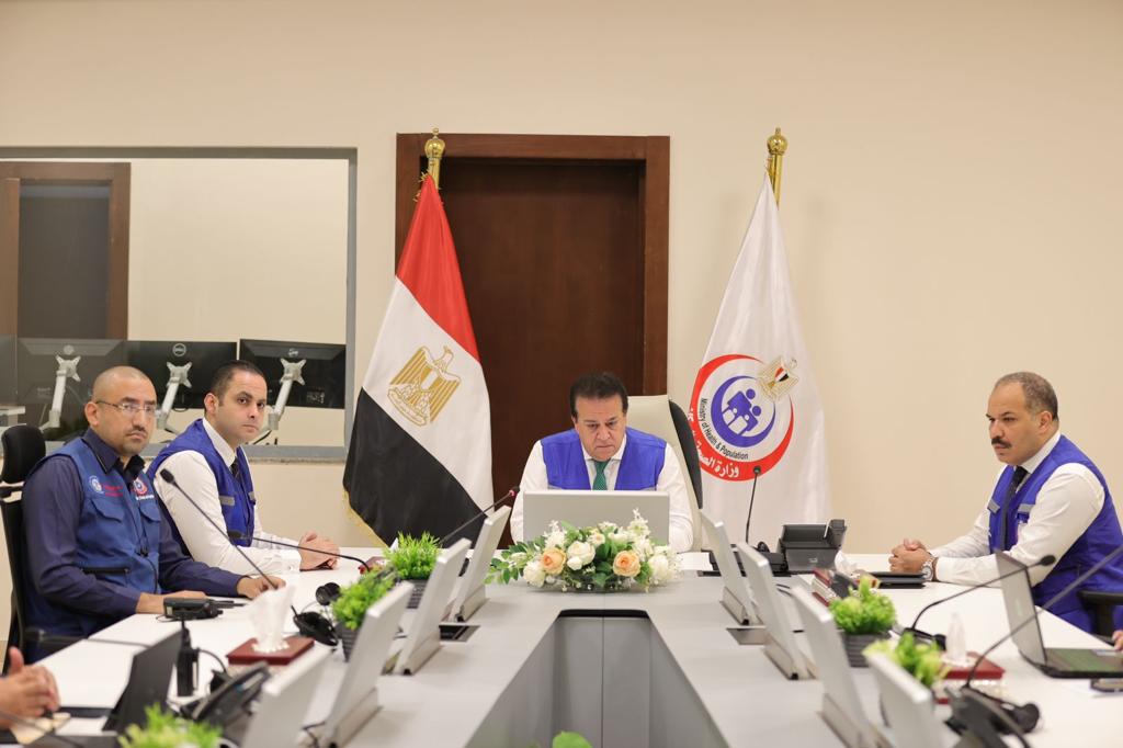 وزير الصحة يعقد اجتماعا لمتابعة خطة مواجهة إدارة التداعيات الصحية في قطاع غزة