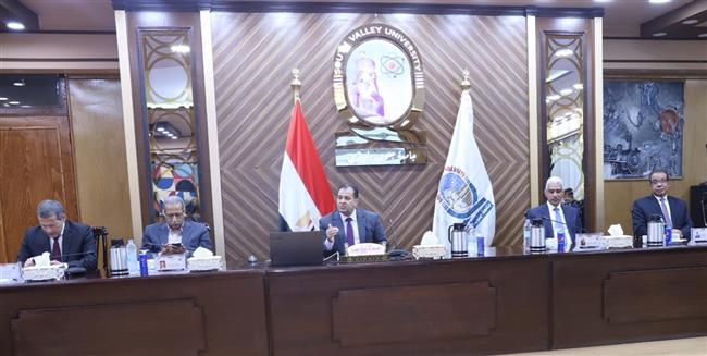 قرارات مجلس جامعة جنوب الوادي في اجتماعة اليوم