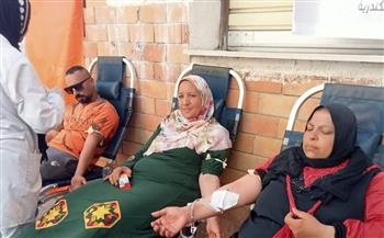   حملات للتبرع بالدم بمركز شباب الإنفوشي بالإسكندرية لصالح  الأشقاء في غزة