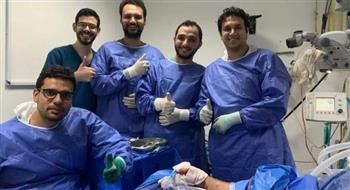   باستخدام الميكروسكوب الجراحي: جراحة التجميل بمستشفيات جامعة المنوفية ينجح في إعادة يد مبتورة للحركة