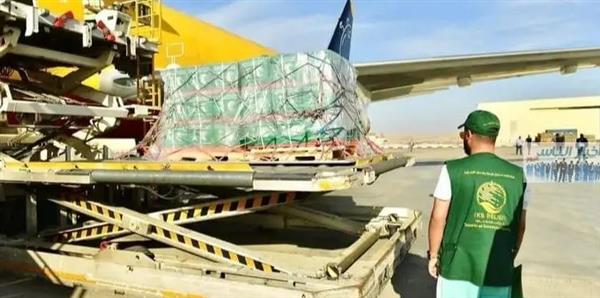 مغادرة الطائرة الإغاثية السعودية الثانية لإغاثة الشعب الفلسطيني في قطاع غزة