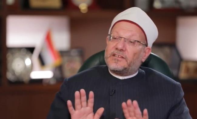 المفتى: تراب الوطن مقدس عند المصريين ويضحون بأنفسهم من أجله 