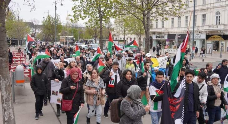 مظاهرة ضخمة جديدة للتضامن مع الشعب الفلسطيني في فيينا