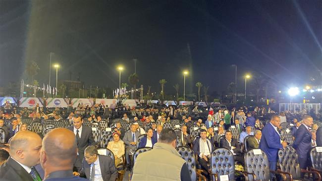 سياسيون ونواب وشخصيات عامة يتوافدون على مؤتمر القبائل والعائلات المصرية