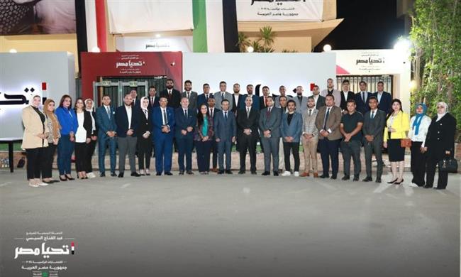 حملة المرشح عبدالفتاح السيسي الرئاسية تستقبل وفدا من الكيانات الشبابية بمقرها