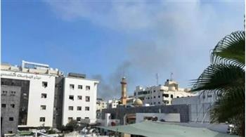   اشتعال النيران بجوار قسم الكلى في مستشفى الشفاء بقطاع غزة