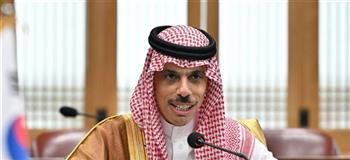 وزير الخارجية السعودي يُجيب على سؤال "القاهرة الإخبارية" حول إمكانية حل الدولتين