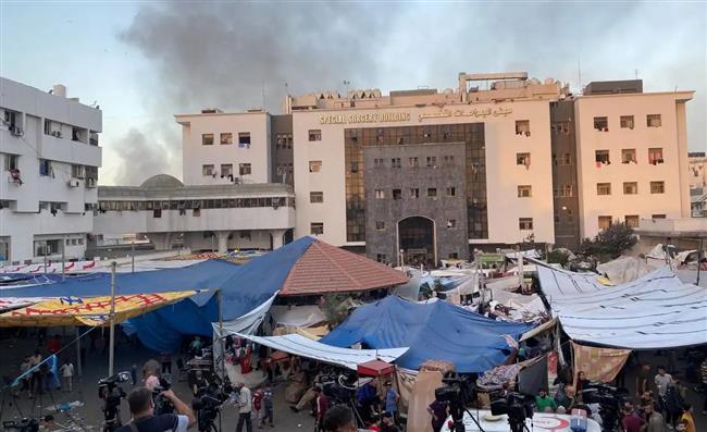 "الصحة الفلسطينية" تكشف عن فظائع تحدث داخل مجمع الشفاء الطبي