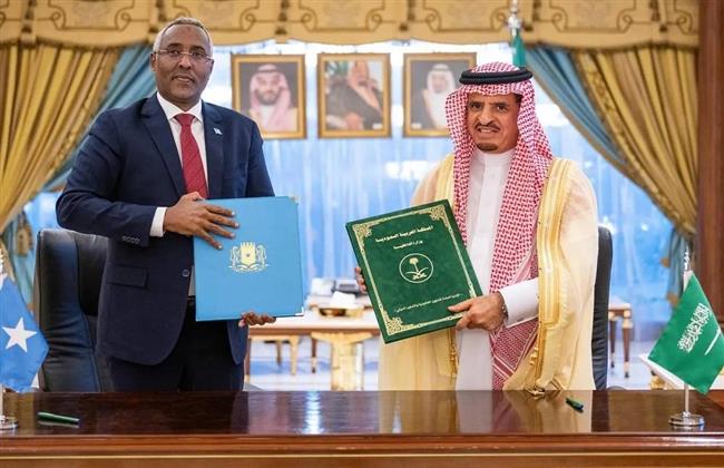 السعودية والصومال يوقعان اتفاقية تعاون أمني