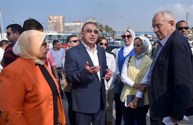 محافظ الإسكندرية يفتتح ميدان فرس النهر بمثلث الشركات بمنطقة وادي القمر
