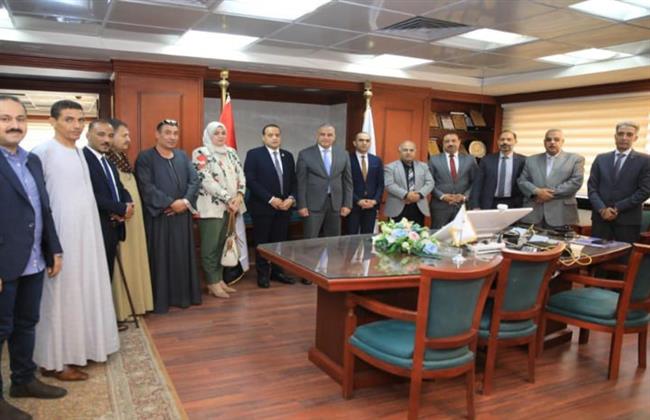 200 ألف جنيه من "تجارية سوهاج" لمساعدة الأيتام في دفع مصروفات الدراسة