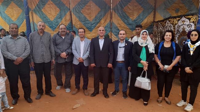في إطار مبادرة "حياة كريمة".. أساتذة جامعة أسيوط يشاركون في قافلة بقرية بني مر