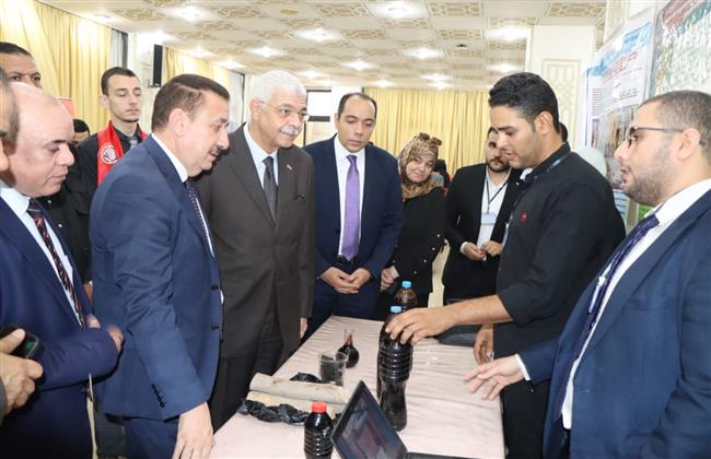"القاصد" و"أبو ليمون" يفتتحان معرض الصناعات والابتكارات العلمية بجامعة المنوفية
