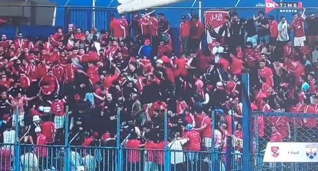 محمد فضل وعبد الظاهر السقا يعلقان على اشتباكات جماهير الأهلي في مباراة الجونة.. فيديو