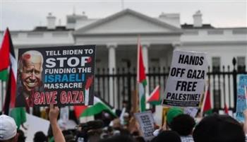   مظاهرة أمام منزل الرئيس الأمريكي للمطالبة بوقف إطلاق النار في غزة