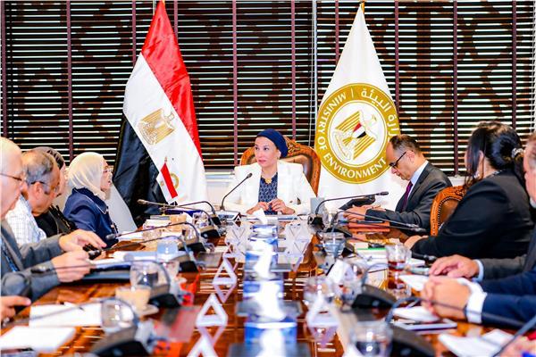 البيئة توافق على 76 طلبا للعمل كاستشاريين وأخصائيين بيئيين