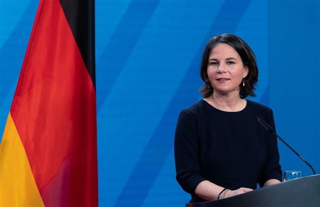 وزيرة خارجية ألمانيا: مساعداتنا لأوكرانيا ستتوسع بشكل كبير العام المقبل