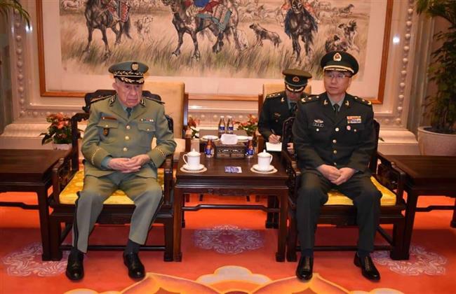 مباحثات جزائرية-صينية حول تعزيز التعاون العسكري والأمني بين البلدين