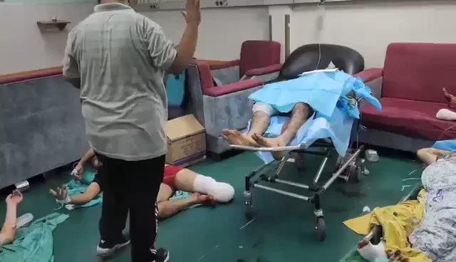 الصحة العالمية: ارتفاع أعدد وفيات المرضى بشكل كبير في مجمع الشفاء في غزة 