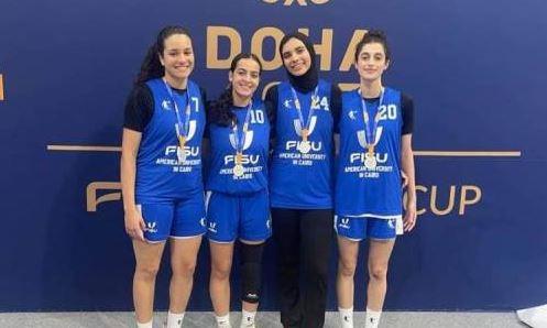 منتخب مصر للجامعات طالبات يفوز بالمركز الثاني لبطولة كأس العالم لكرة السلة بالدوحة