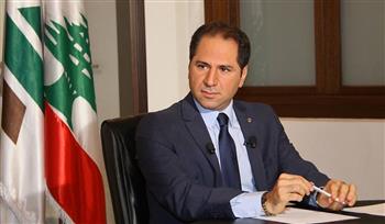   حزب الكتائب يدعو للضغط لوقف الحرب الدائرة بالجنوب اللبناني ويحذر من خطر الفراغ بالجيش