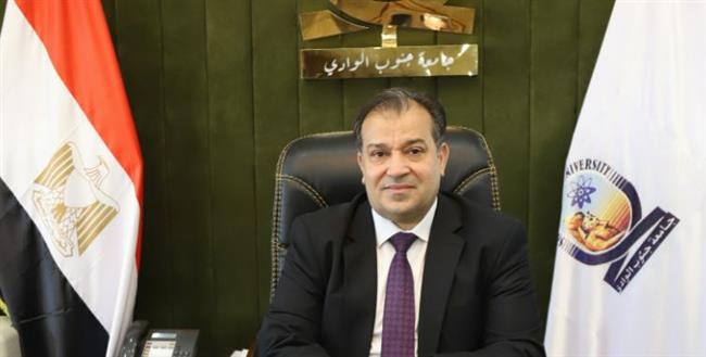 انطلاق قافلة جامعة جنوب الوادي لحلايب وشلاتين وأبورماد