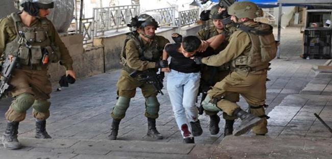 الاحتلال الإسرائيلي يعتقل 52 فلسطينيا من الضفة الغربية