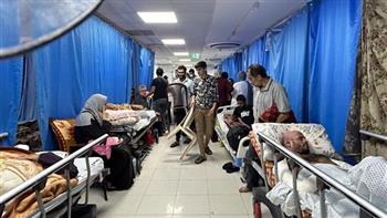   وزارة الصحة في غزة: إسرائيل أبلغت المسؤولين بأنها ستداهم مستشفى الشفاء