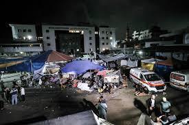 عاجل.. الاحتلال يقتحم مجمع الشفاء الطبي في غزة
