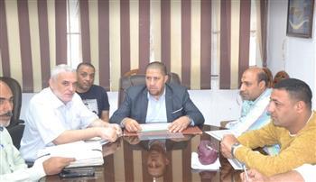 البحيرة .. مراجعة ملف تقنين أراضي الدولة والعقود الجاهزة بالوحدات المحلية بالمحافظة